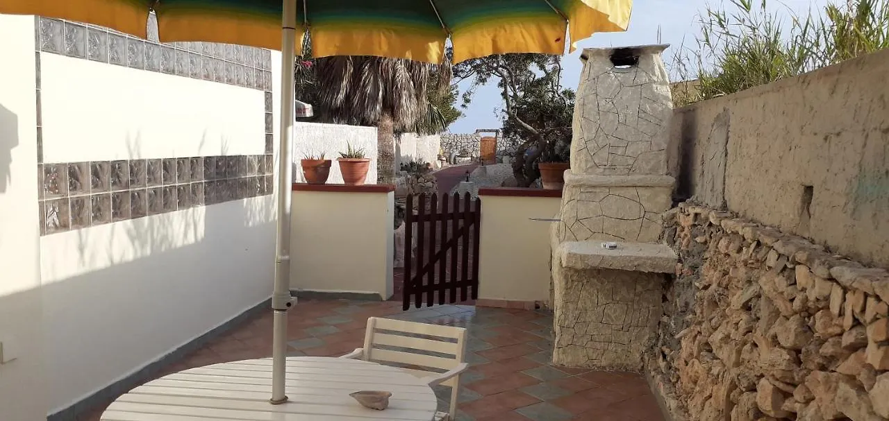 Appartamento La Casa Dei Delfini Lampedusa Italia